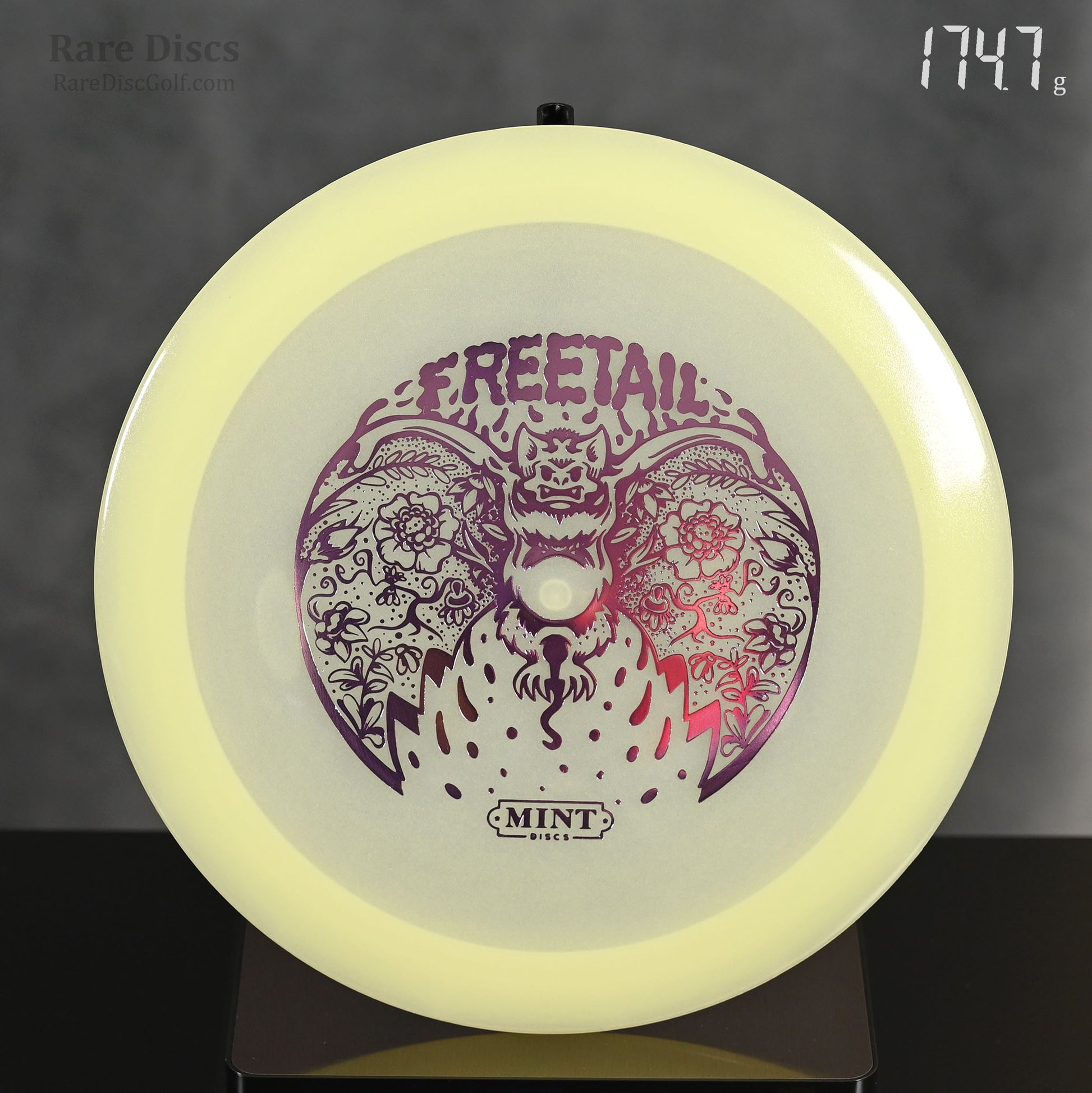 Mint Discs Freetail flippy distance driver in glow plastic with bat stamp rare discs canada