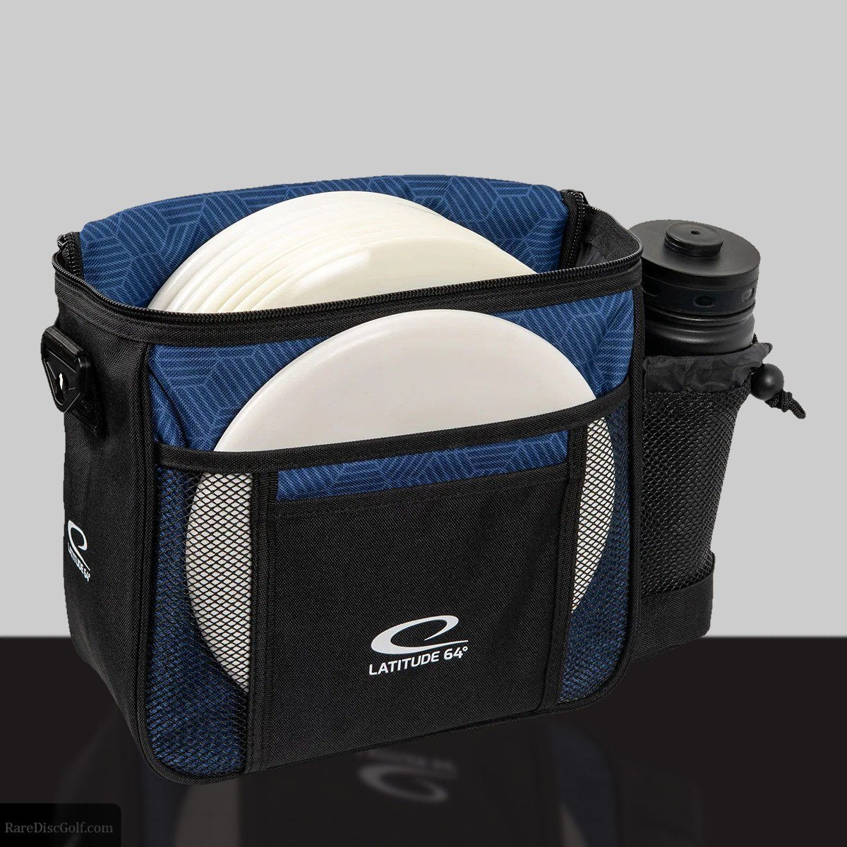 Latitude 64 Slim bag, blue, with discs in it