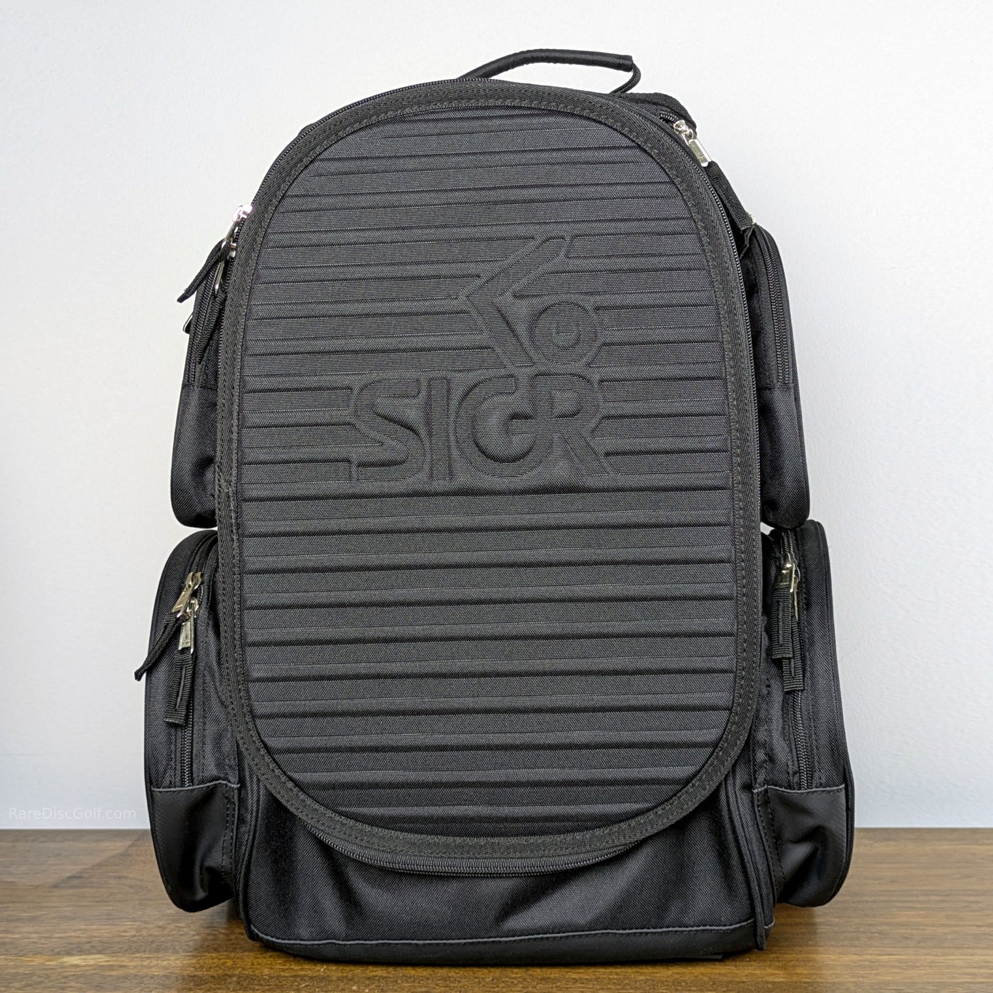 Sigr Odin Extra Large Disc Golf Backpack Bag Black Rare Discs Canada - Closed