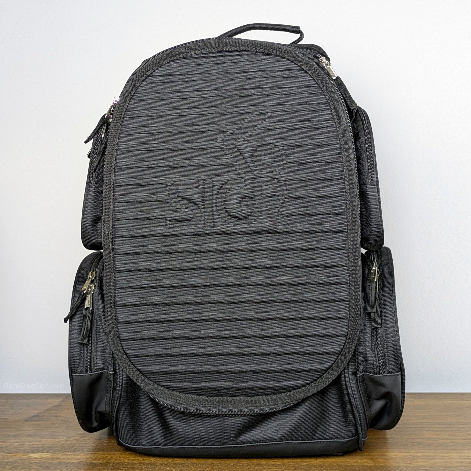 Sigr Odin Extra Large Disc Golf Backpack Bag Black Rare Discs Canada - Closed